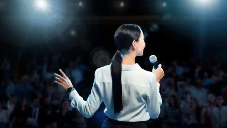 Public Speaking for Leaders Tips for Effective Communication